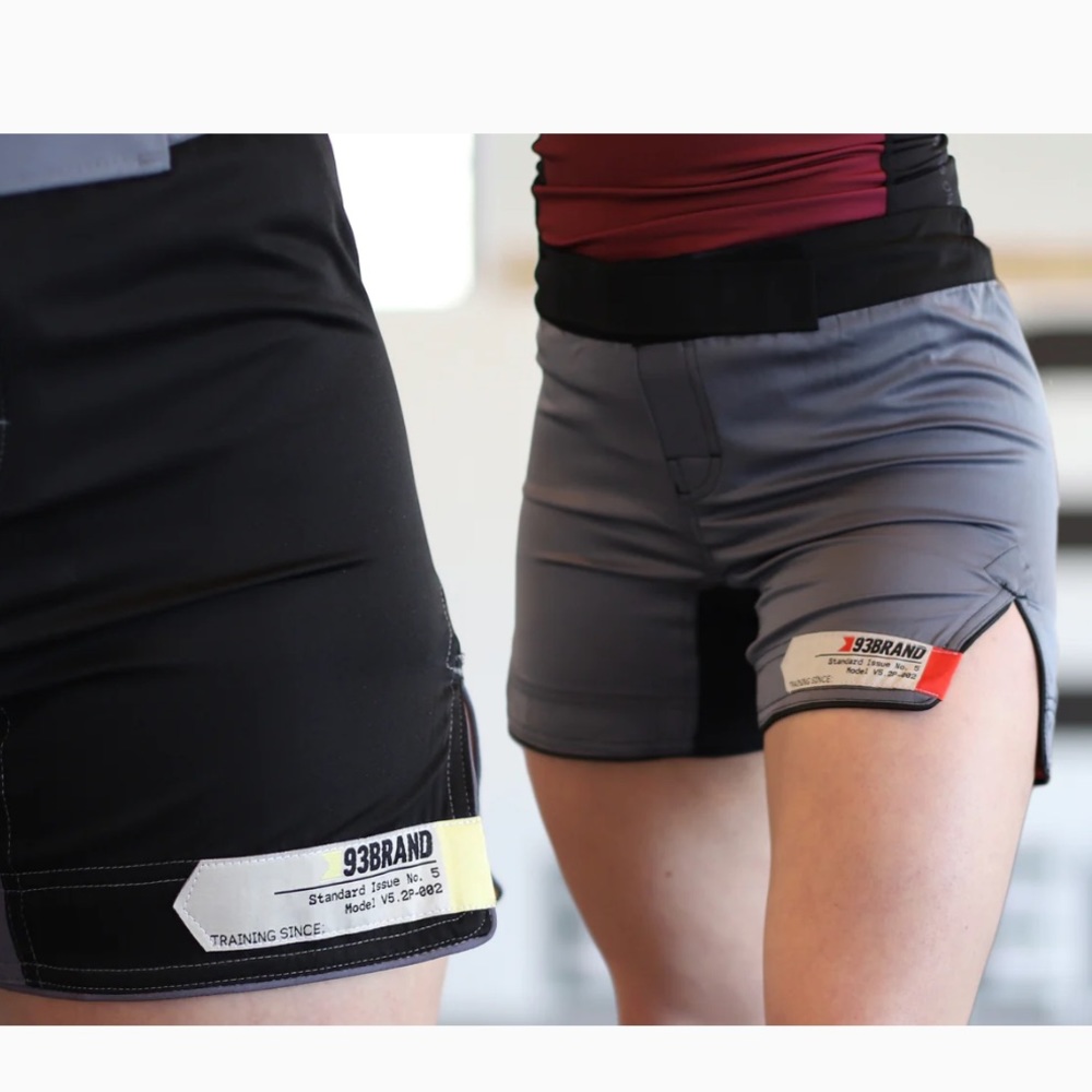 93brand 2019 Standard Issue Women's Shorts 2-PACK Black & Grey size medium